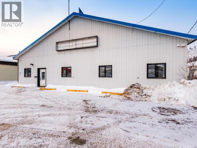 115 Copper Road, Whitehorse, Yukon Y1A 2Z7 - Photo 16 - 17039