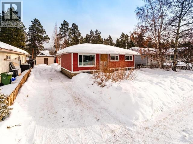 6 Tatchun Road, Whitehorse, Yukon Y1A 3N9 - Photo 1 - 17063