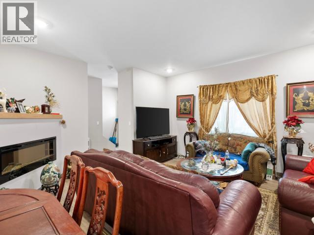 9-35 Gleaner Avenue, Whitehorse, Yukon  Y1A 6K1 - Photo 3 - 17103