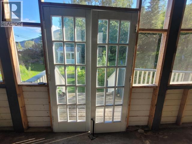 717 8th Avenue, Dawson City, Yukon Y1A 1G0 - Photo 10 - 17122