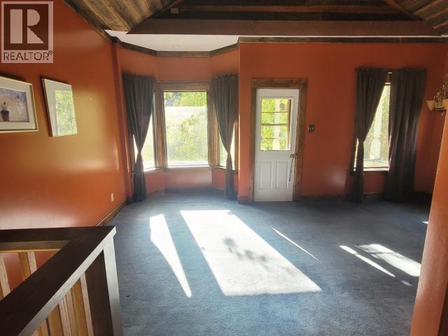 717 8th Avenue, Dawson City, Yukon Y1A 1G0 - Photo 18 - 17122