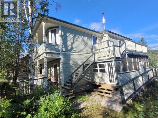 717 8th Avenue, Dawson City, Yukon Y1A 1G0 - Photo 2 - 17122