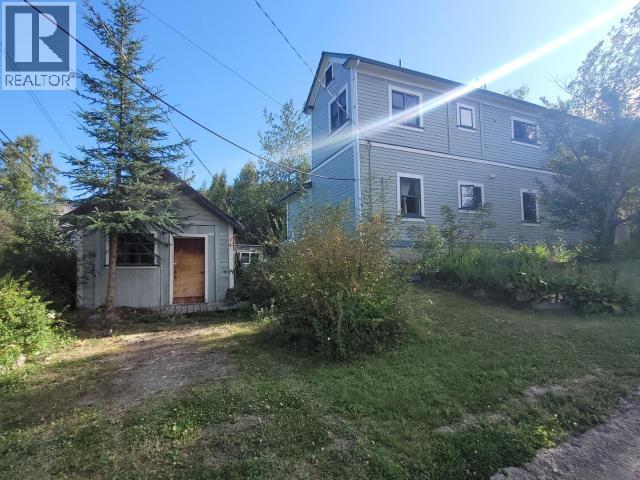 717 8th Avenue, Dawson City, Yukon Y1A 1G0 - Photo 31 - 17122