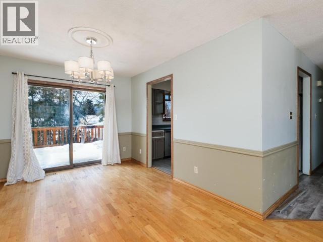 10 Rosewood Place, Whitehorse, Yukon  Y1A 4X3 - Photo 3 - 17141