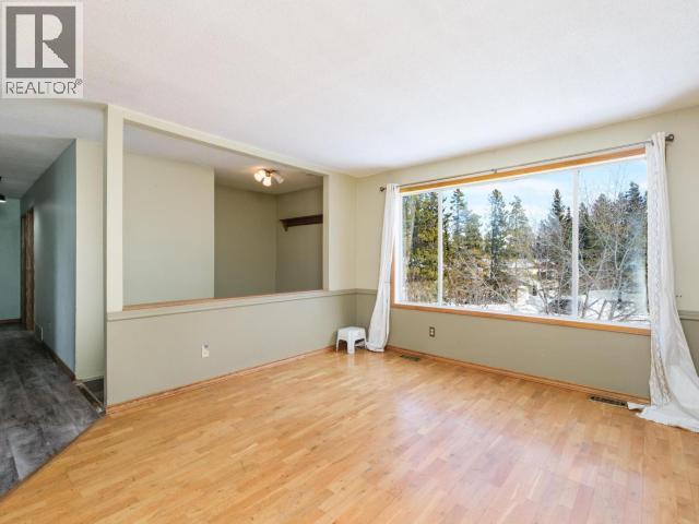 10 Rosewood Place, Whitehorse, Yukon  Y1A 4X3 - Photo 6 - 17141