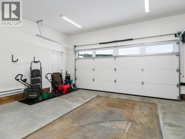 38 Evelyn Avenue, Whitehorse, Yukon  Y1A 0S5 - Photo 11 - 17146