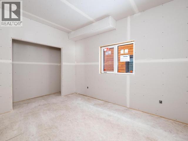 35 Wyvern Avenue, Whitehorse, Yukon Y1A 0T6 - Photo 11 - 17147