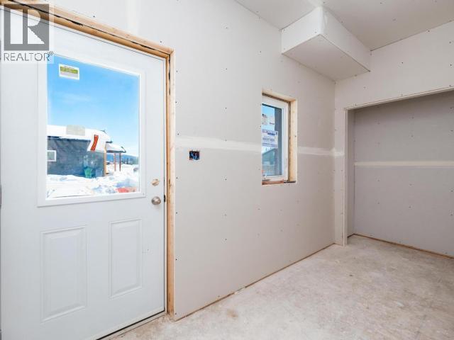 35 Wyvern Avenue, Whitehorse, Yukon Y1A 0T6 - Photo 13 - 17147