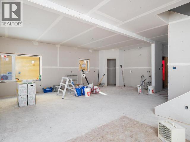 35 Wyvern Avenue, Whitehorse, Yukon Y1A 0T6 - Photo 5 - 17147