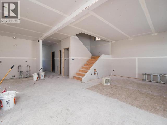 35 Wyvern Avenue, Whitehorse, Yukon Y1A 0T6 - Photo 6 - 17147