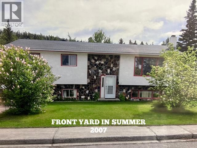 47 Pelly Road, Whitehorse, Yukon  Y1A 4L9 - Photo 3 - 17163