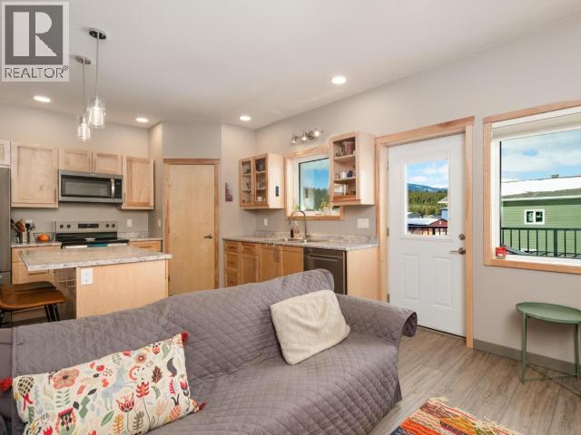 38 Wyvern Avenue, Whitehorse, Yukon  Y1A 0T6 - Photo 10 - 17168