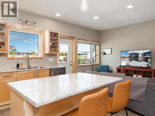 38 Wyvern Avenue, Whitehorse, Yukon  Y1A 0T6 - Photo 5 - 17168