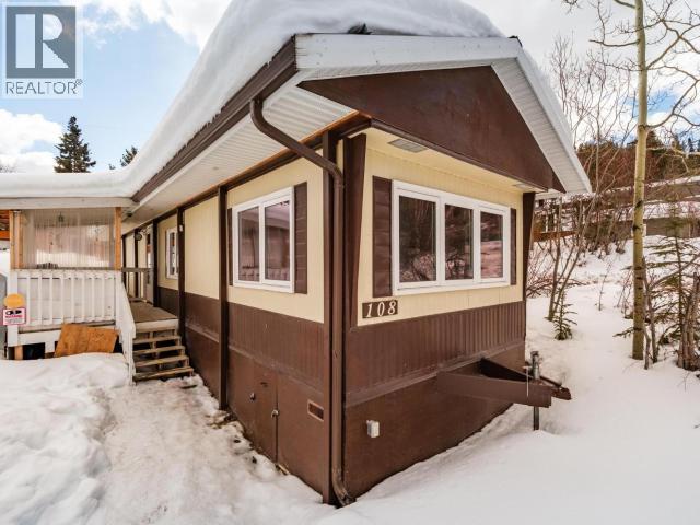 108-4 Prospector Road, Whitehorse, Yukon Y1A 5G5 - Photo 1 - 17174