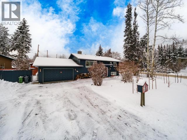 68 Klondike Road, Whitehorse, Yukon Y1A 3M1 - Photo 2 - 17177