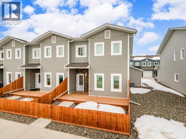 6-235 Olive May Way, Whitehorse, Yukon Y1A 0R5 - Photo 2 - 17181