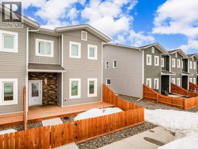 6-235 Olive May Way, Whitehorse, Yukon Y1A 0R5 - Photo 3 - 17181
