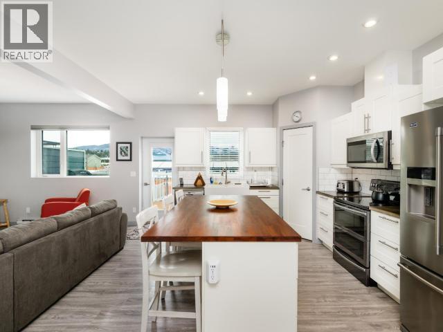 62 Iskoot Crescent, Whitehorse, Yukon  Y1A 0P6 - Photo 8 - 17190