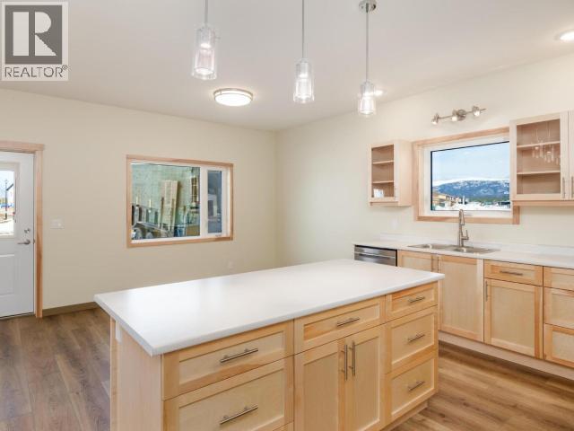 2 Hope Street, Whitehorse, Yukon  Y1A 0T9 - Photo 8 - 17220