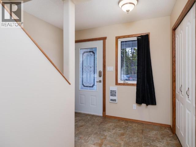 102 Pintail Street, Whitehorse, Yukon  Y1A 0J8 - Photo 3 - 17221
