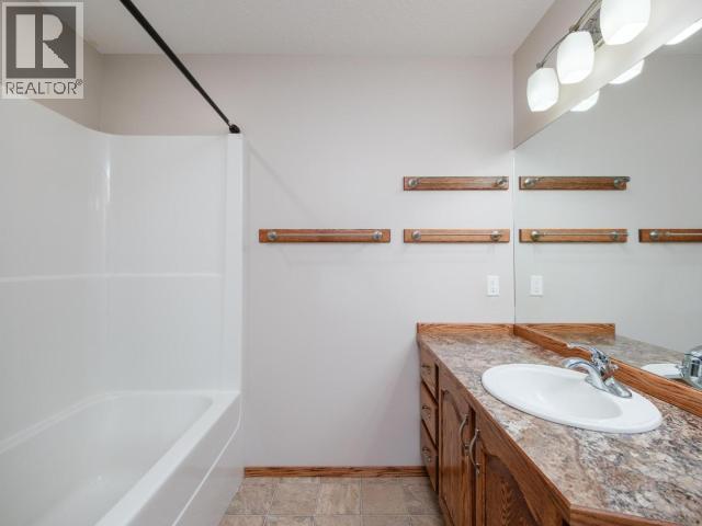 4-60 Caprice Court, Whitehorse, Yukon  Y1A 0N6 - Photo 17 - 17272