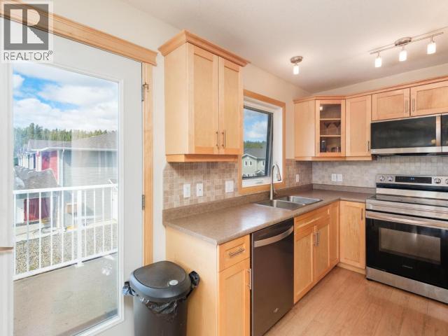 15 Bailey Place, Whitehorse, Yukon  Y1A 0K8 - Photo 8 - 17306