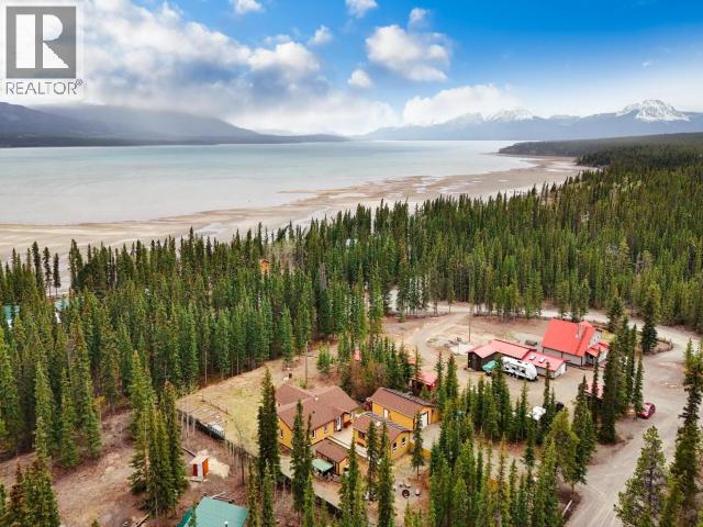 3 Canenger Way, Whitehorse South, Yukon  Y0B 1T0 - Photo 2 - 17307