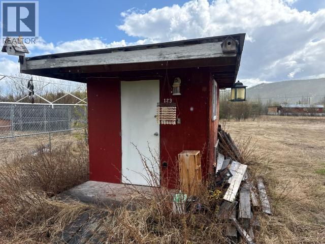 12 Fireweed Road, Dawson City, Yukon Y0B 1G0 - Photo 23 - 17313