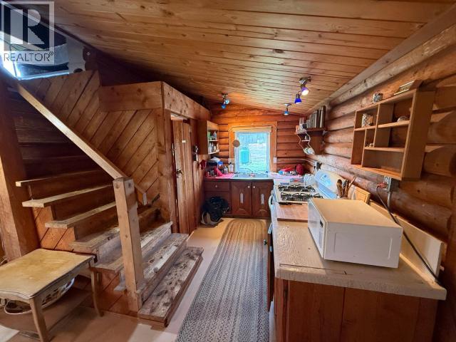12 Fireweed Road, Dawson City, Yukon Y0B 1G0 - Photo 8 - 17313