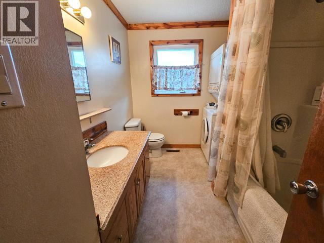 40 Ogilvie Crescent, Faro, Yukon  Y0B 1K0 - Photo 12 - 17320