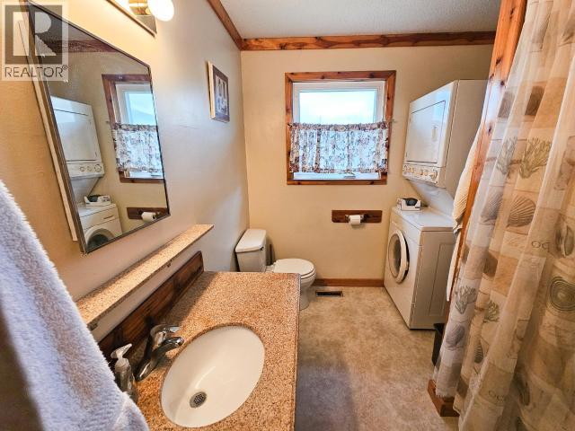 40 Ogilvie Crescent, Faro, Yukon  Y0B 1K0 - Photo 13 - 17320