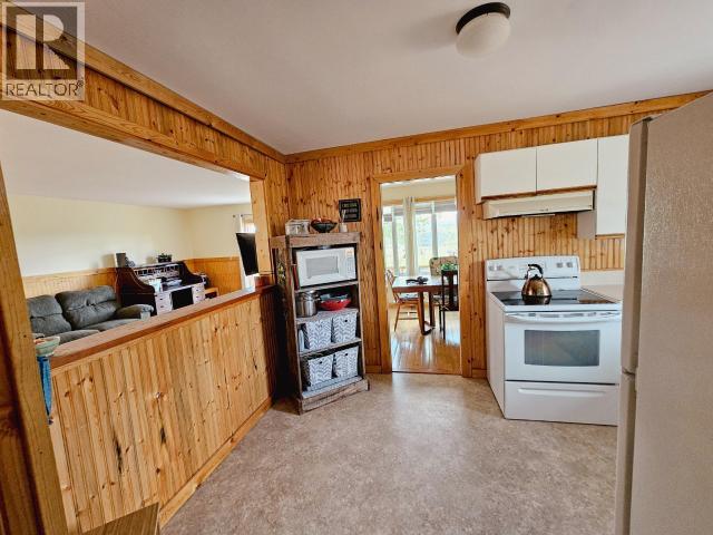 40 Ogilvie Crescent, Faro, Yukon  Y0B 1K0 - Photo 6 - 17320