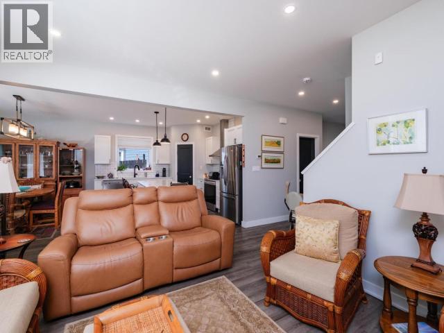 268 Keno Way, Whitehorse, Yukon  Y1A 0S8 - Photo 8 - 17354