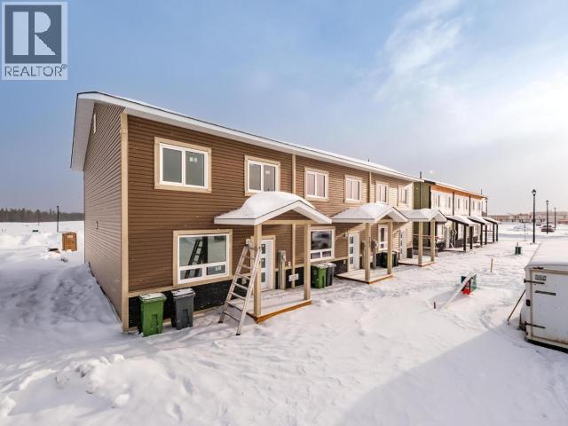 295 Witch Hazel Drive, Whitehorse, Yukon Y1A 0T9 - Photo 1 - 17398