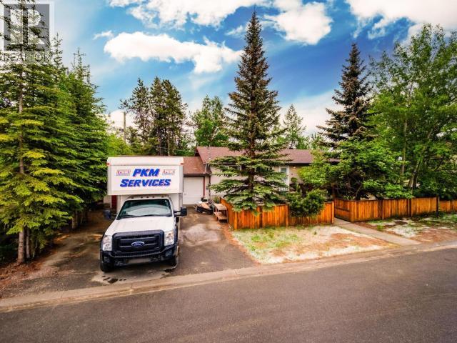 32 Tutshi Road, Whitehorse, Yukon  Y1A 3R5 - Photo 2 - 17399