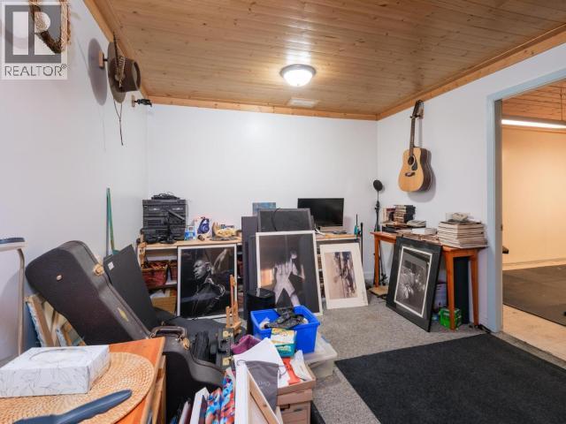 32 Tutshi Road, Whitehorse, Yukon  Y1A 3R5 - Photo 20 - 17399