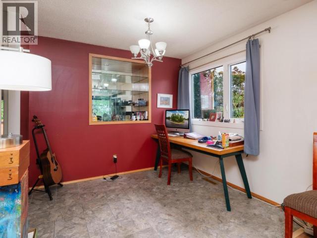 32 Tutshi Road, Whitehorse, Yukon  Y1A 3R5 - Photo 8 - 17399