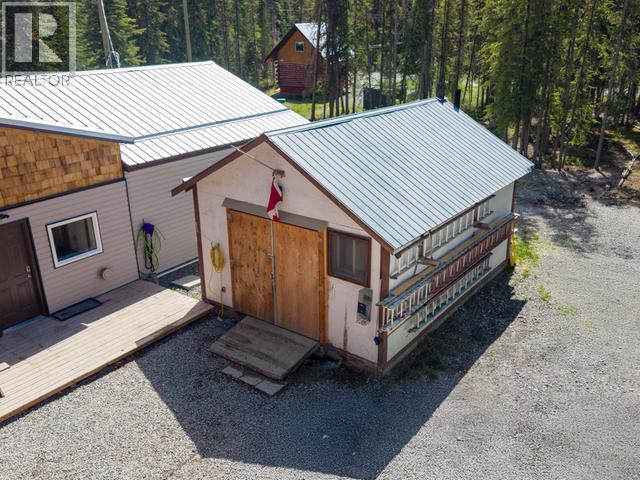 2 Woodland Drive, Whitehorse South, Yukon Y0B 1Y2 - Photo 10 - 17404