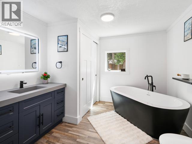 2 Woodland Drive, Whitehorse South, Yukon Y0B 1Y2 - Photo 20 - 17404
