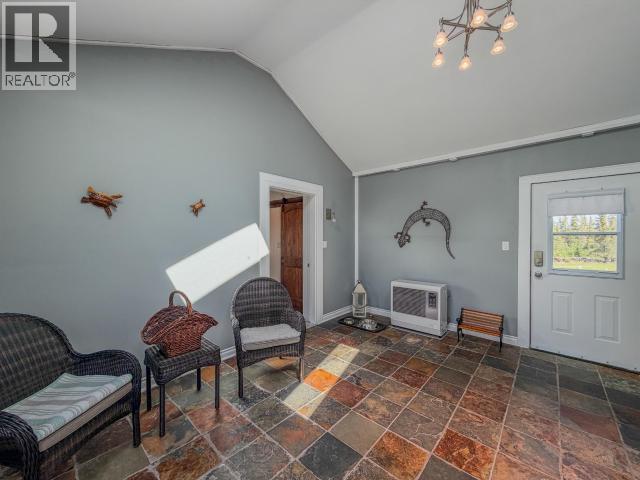 58 & 72 Shakwak Street, Haines Junction, Yukon Y0B 1H0 - Photo 11 - 17418