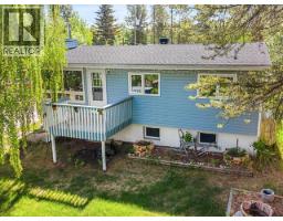 <div class="price">$699,800</div> 30 11th Avenue East<br>Whitehorse, Yukon<br><div class='bed_bath'>4 Bed | 1 Bath</div>