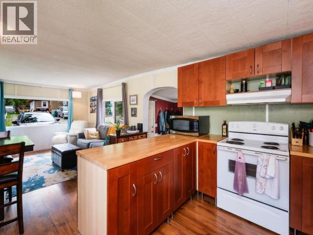 94-4 Prospector Road, Whitehorse, Yukon  Y1A 5G5 - Photo 5 - 17428