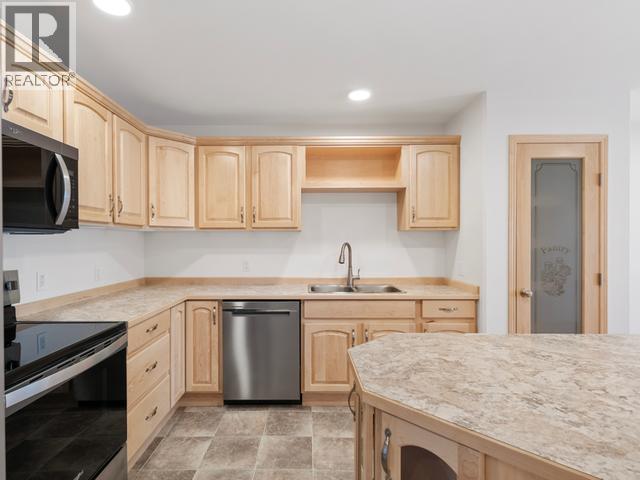 55 Wyvern Avenue, Whitehorse, Yukon  Y1A 0T6 - Photo 10 - 17436