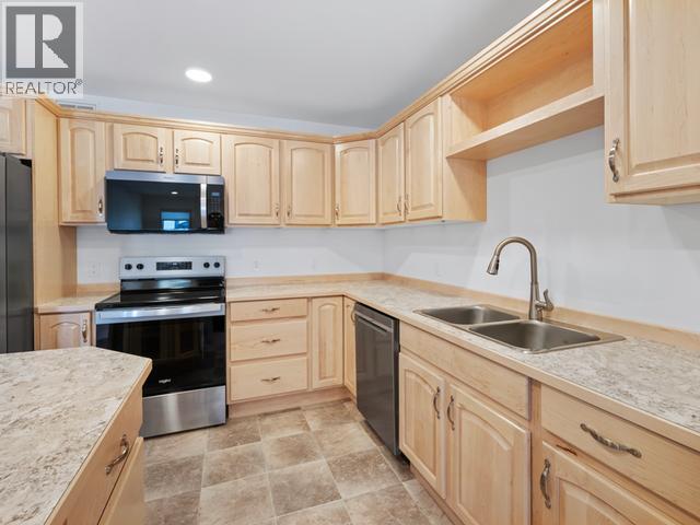 55 Wyvern Avenue, Whitehorse, Yukon  Y1A 0T6 - Photo 11 - 17436