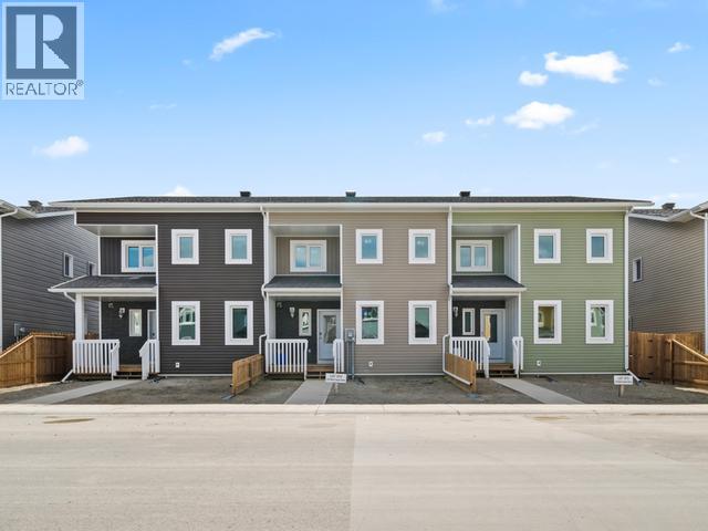 55 Wyvern Avenue, Whitehorse, Yukon  Y1A 0T6 - Photo 2 - 17436