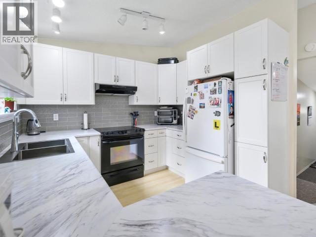 11 Basswood Street, Whitehorse, Yukon Y1A 4P4 - Photo 10 - 17440