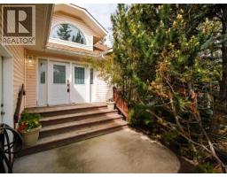 33 WILSON DRIVE, Whitehorse, Yukon