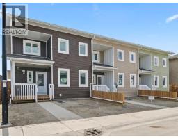<div class="price">$643,900</div> 61 Wyvern Avenue<br>Whitehorse, Yukon<br><div class='bed_bath'>3 Bed | 3 Bath</div>