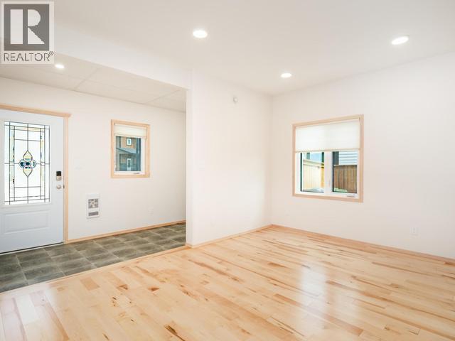 12 Quick Street, Whitehorse, Yukon Y1A 0T9 - Photo 10 - 17460