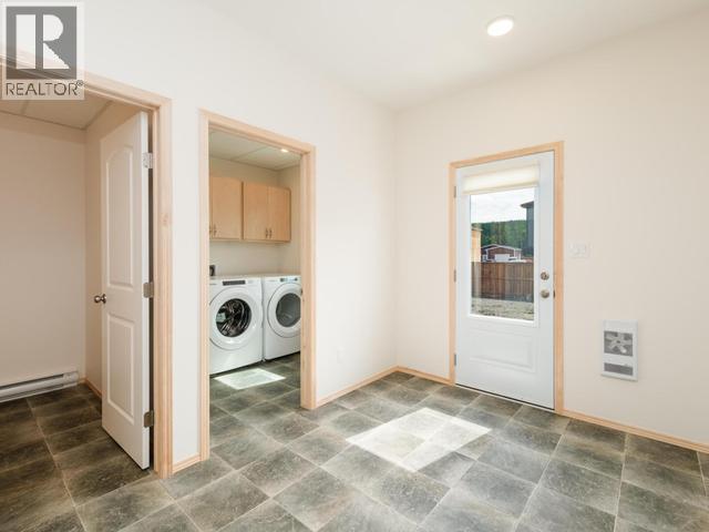12 Quick Street, Whitehorse, Yukon Y1A 0T9 - Photo 20 - 17460